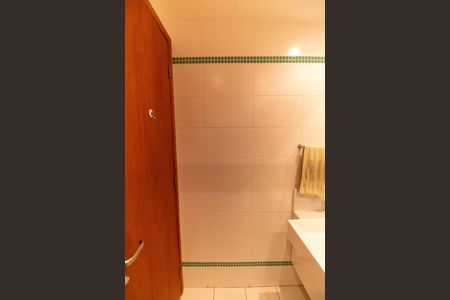 Apartamento à venda com 87m², 2 quartos e 1 vaga Apartamento à venda com 87m², 2 quartos e 1 vagaBanheiro Social