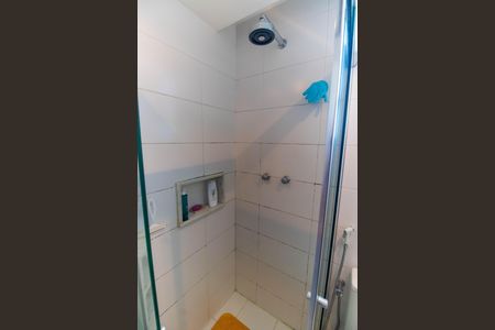 Apartamento à venda com 87m², 2 quartos e 1 vaga Apartamento à venda com 87m², 2 quartos e 1 vagaBanheiro da Suíte