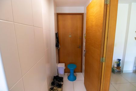 Apartamento à venda com 87m², 2 quartos e 1 vaga Apartamento à venda com 87m², 2 quartos e 1 vagaCozinha e Área de Serviço