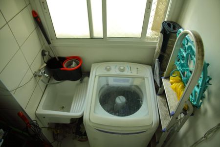 Apartamento à venda com 59m², 3 quartos e 1 vagaÁrea de Serviço