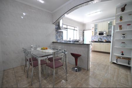 Casa à venda com 190m², 3 quartos e 3 vagasCopa