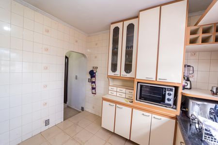 Casa à venda com 257m², 3 quartos e 8 vagas Casa à venda com 257m², 3 quartos e 8 vagasCozinha