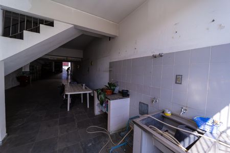 Casa à venda com 257m², 3 quartos e 8 vagas Casa à venda com 257m², 3 quartos e 8 vagasÁrea de Serviço