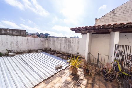 Casa à venda com 257m², 3 quartos e 8 vagas Casa à venda com 257m², 3 quartos e 8 vagasQuintal