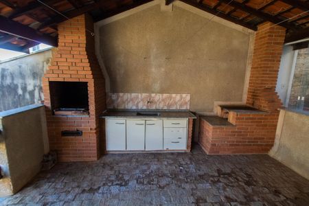 Casa de condomínio à venda com 308m², 3 quartos e 4 vagas Casa de condomínio à venda com 308m², 3 quartos e 4 vagasÁrea comum