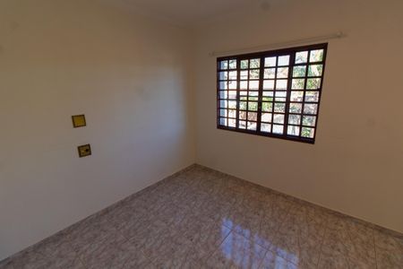 Casa de condomínio à venda com 308m², 3 quartos e 4 vagas Casa de condomínio à venda com 308m², 3 quartos e 4 vagasCopa