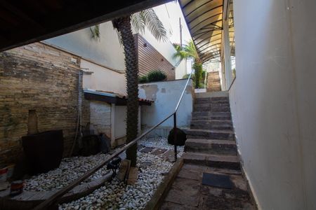 Casa de condomínio à venda com 308m², 3 quartos e 4 vagas Casa de condomínio à venda com 308m², 3 quartos e 4 vagasÁrea comum