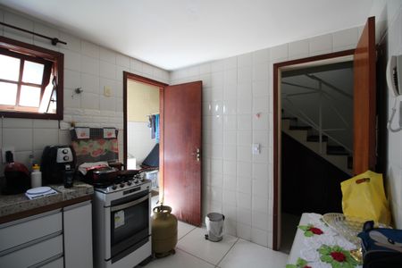 Casa de condomínio à venda com 87m², 2 quartos e 1 vagaCozinha