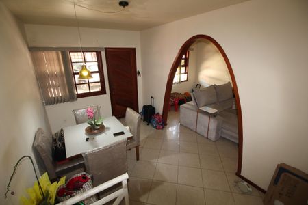 Casa de condomínio à venda com 87m², 2 quartos e 1 vagaSala