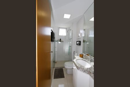 Apartamento à venda com 92m², 3 quartos e 3 vagasBanheiro Social