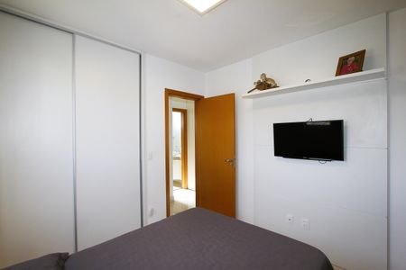 Apartamento à venda com 92m², 3 quartos e 3 vagasQuarto 1