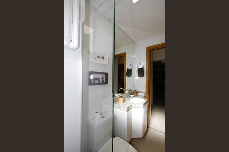 Apartamento à venda com 92m², 3 quartos e 3 vagasBanheiro Social