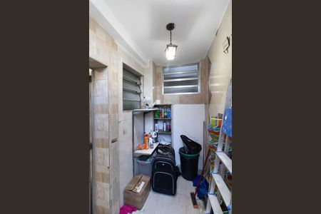 Casa à venda com 180m², 4 quartos e 1 vaga Casa à venda com 180m², 4 quartos e 1 vagaÁrea de Serviço
