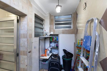 Casa à venda com 180m², 4 quartos e 1 vaga Casa à venda com 180m², 4 quartos e 1 vagaÁrea de Serviço