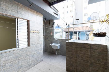 Casa à venda com 180m², 4 quartos e 1 vaga Casa à venda com 180m², 4 quartos e 1 vagaÁrea de Serviço 2