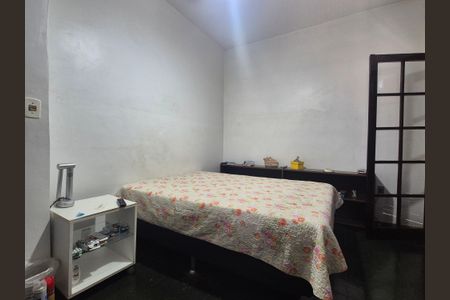 Casa de condomínio à venda com 150m², 4 quartos e 2 vagasSuíte 2