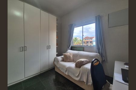 Casa de condomínio à venda com 150m², 4 quartos e 2 vagasQuarto 3