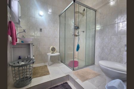 Casa de condomínio à venda com 150m², 4 quartos e 2 vagasBanheiro da Suíte 2