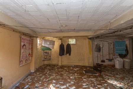 Casa à venda com 320m², 2 quartos e 2 vagasÁrea de Serviço