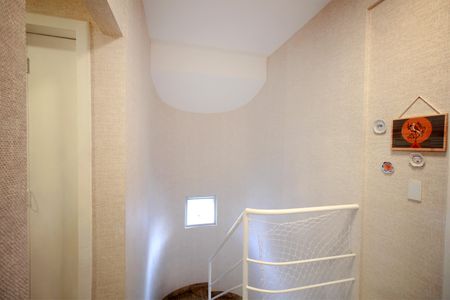 Apartamento à venda com 190m², 4 quartos e 2 vagasHall das escadas