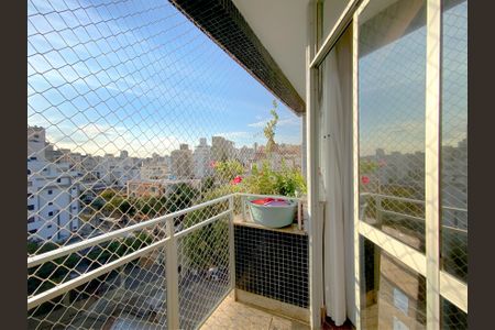 Apartamento à venda com 190m², 4 quartos e 2 vagasVaranda da Sala