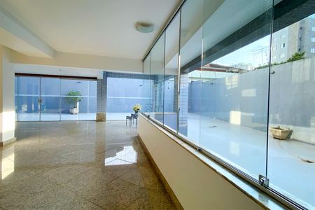 Apartamento à venda com 190m², 4 quartos e 2 vagasÁrea comum - Salão de festas