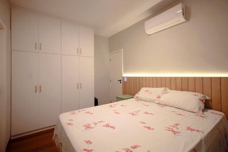 Apartamento à venda com 190m², 4 quartos e 2 vagasSuite 1