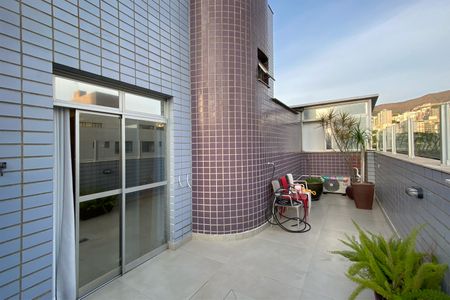 Apartamento à venda com 190m², 4 quartos e 2 vagasCobertura