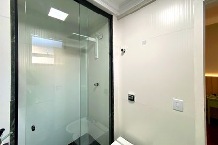 Apartamento à venda com 190m², 4 quartos e 2 vagasBanheiro da Suíte