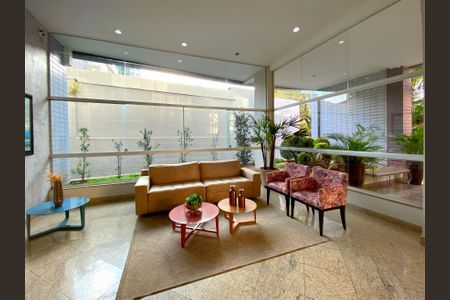 Apartamento à venda com 190m², 4 quartos e 2 vagasÁrea comum - Hall