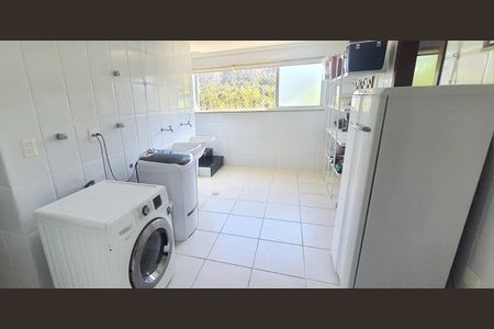 Casa à venda com 320m², 5 quartos e 3 vagas Casa à venda com 320m², 5 quartos e 3 vagasFoto 72