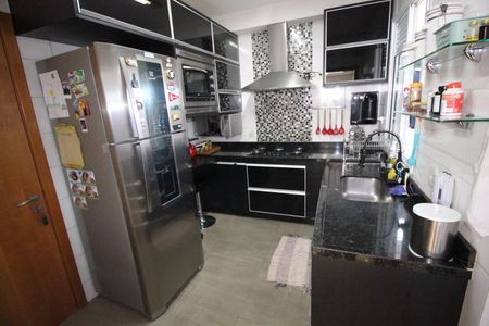 Apartamento para alugar com 101m², 3 quartos e 2 vagasCozinha