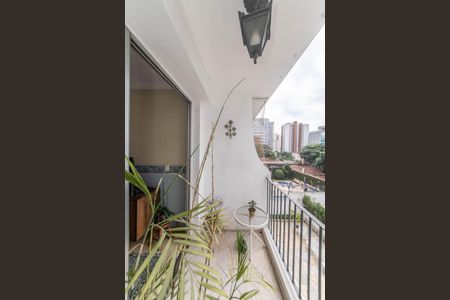Sacada de apartamento à venda com 2 quartos, 65m² em Campo Belo, São Paulo