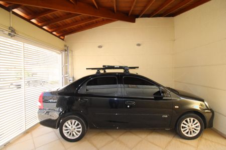 Casa à venda com 175m², 3 quartos e 3 vagasGaragem