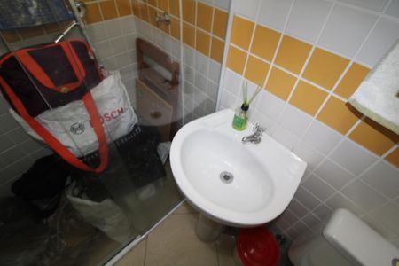 Casa à venda com 175m², 3 quartos e 3 vagasBanheiro de Serviço