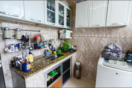 Apartamento à venda com 50m², 2 quartos e sem vaga Apartamento à venda com 50m², 2 quartos e sem vagaCozinha