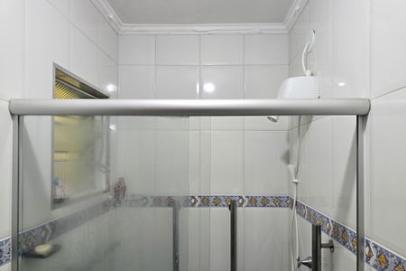 Casa à venda com 205m², 3 quartos e 3 vagas Casa à venda com 205m², 3 quartos e 3 vagasBanheiro - Suíte 1