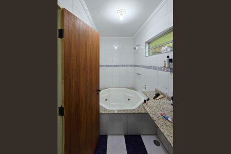 Casa à venda com 205m², 3 quartos e 3 vagas Casa à venda com 205m², 3 quartos e 3 vagasBanheiro - Suíte 1