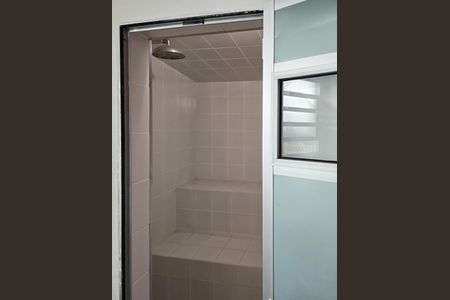 Casa à venda com 205m², 3 quartos e 3 vagas Casa à venda com 205m², 3 quartos e 3 vagasSauna