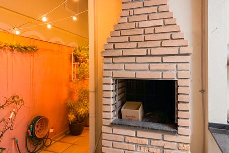 Casa à venda com 144m², 3 quartos e 2 vagas Casa à venda com 144m², 3 quartos e 2 vagasChurrasqueira