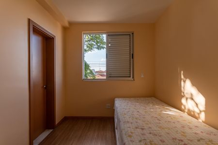 Apartamento à venda com 81m², 3 quartos e 2 vagas Apartamento à venda com 81m², 3 quartos e 2 vagasSuíte 2