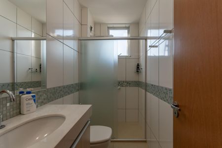 Apartamento à venda com 81m², 3 quartos e 2 vagas Apartamento à venda com 81m², 3 quartos e 2 vagasBanheiro Suíte 2