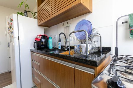 Apartamento à venda com 52m², 2 quartos e sem vaga Apartamento à venda com 52m², 2 quartos e sem vagaCozinha e Área de Serviço