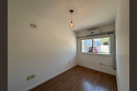 Casa de condomínio à venda com 144m², 3 quartos e 2 vagas Casa de condomínio à venda com 144m², 3 quartos e 2 vagasQuarto