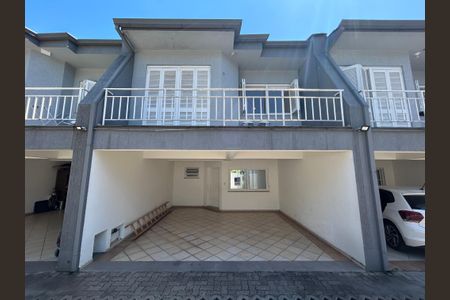 Casa de condomínio à venda com 144m², 3 quartos e 2 vagas Casa de condomínio à venda com 144m², 3 quartos e 2 vagasFachada do bloco