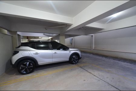 Apartamento à venda com 93m², 3 quartos e 1 vaga Apartamento à venda com 93m², 3 quartos e 1 vagaGaragem