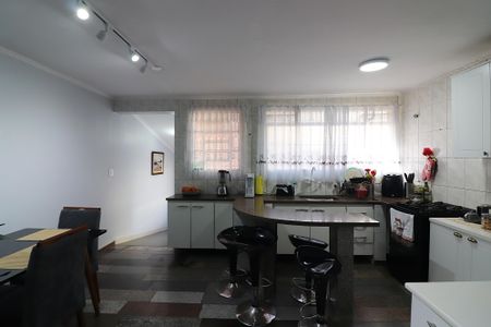 Casa à venda com 90m², 2 quartos e 2 vagasCozinha