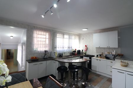 Casa à venda com 90m², 2 quartos e 2 vagasCozinha