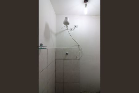 Casa à venda com 90m², 2 quartos e 2 vagasBanheiro de serviço