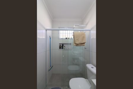 Casa à venda com 90m², 2 quartos e 2 vagasBanheiro Social